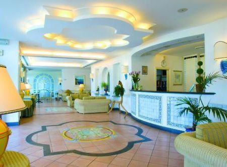 Hotel Club Sabbiadoro Battipaglia Bagian luar foto